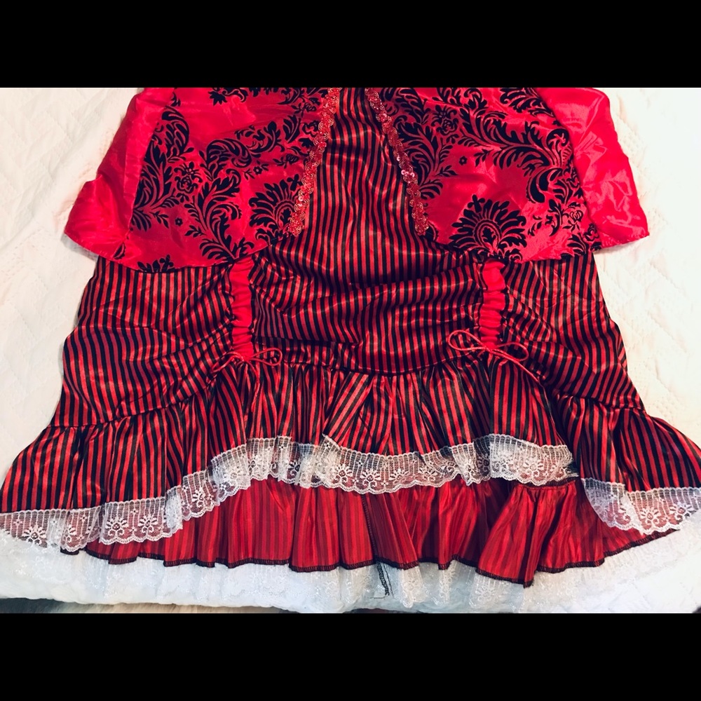 Pirate Costume {Child Size 7-8}